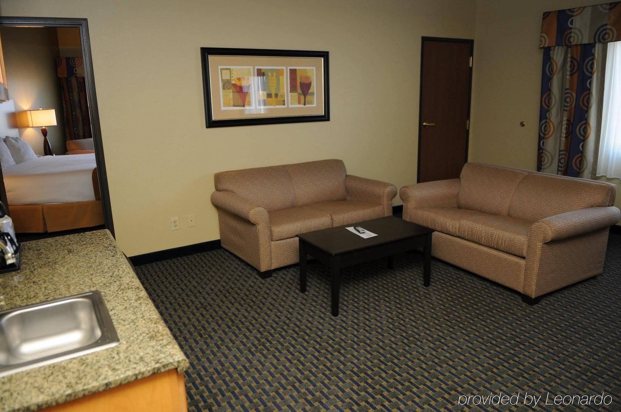Holiday Inn Express & Suites Phoenix/Chandler Exteriör bild